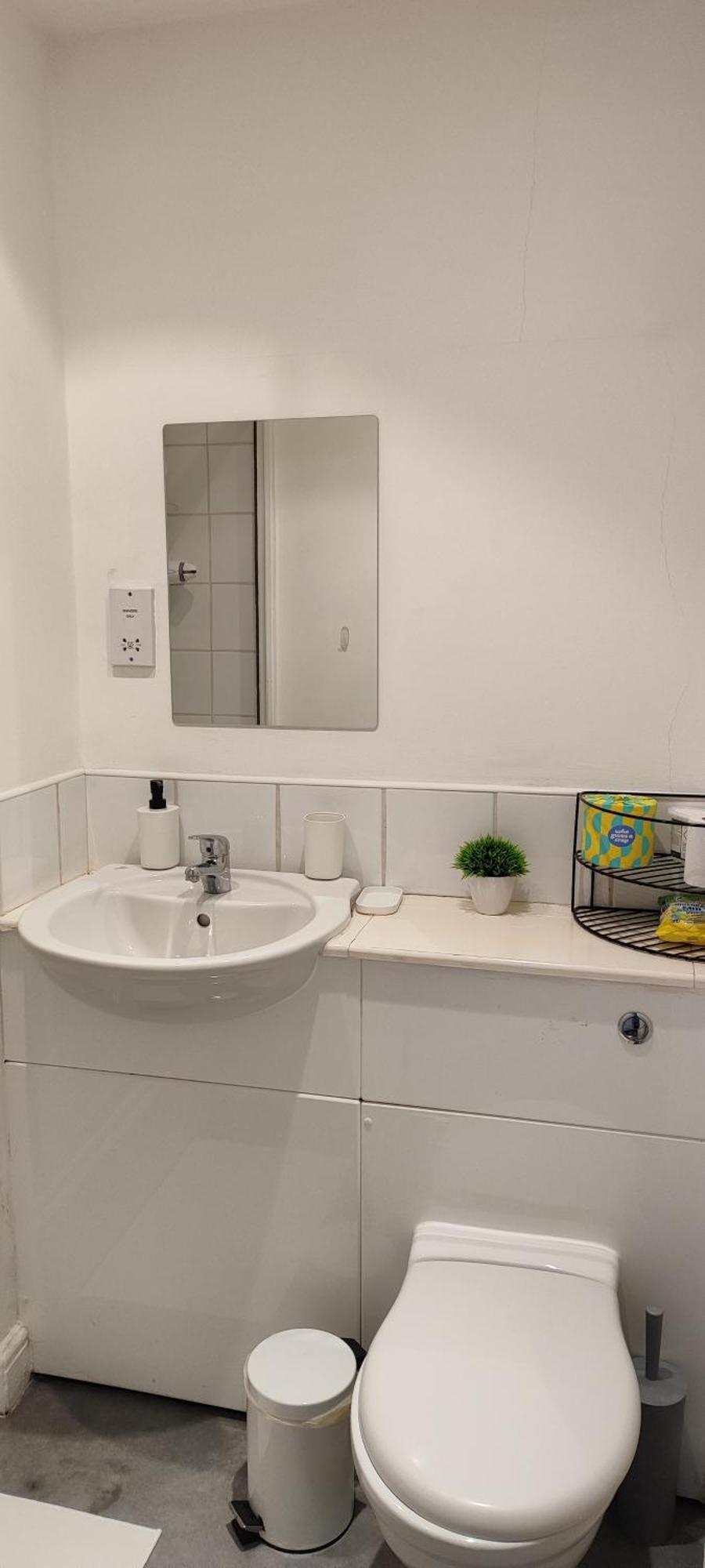 Bright, Chilled Ensuite Db Room In A Shared Flat! Londres Chambre photo